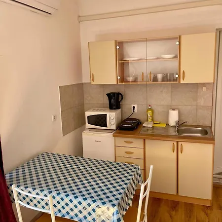 Dejan Apartment4-top Centar Apartament *