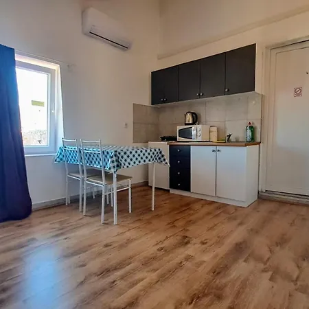 Dejan Apartment4-top Centar Apartamento Pula