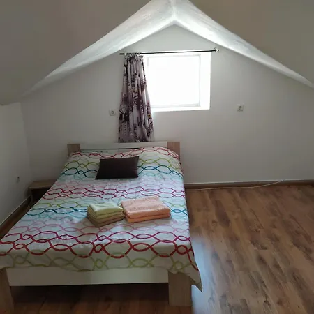 Dejan Apartment4-top Centar Apartamento *