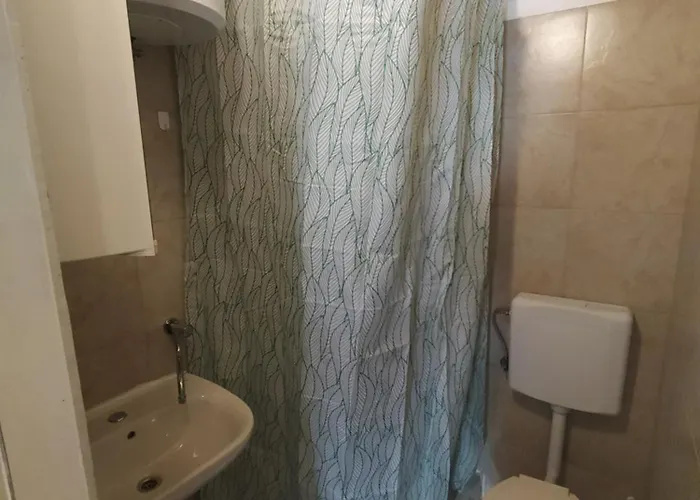 Dejan Apartment4-top Centar Pula