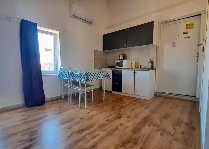 Dejan Apartment4-top Centar 아파트 풀라