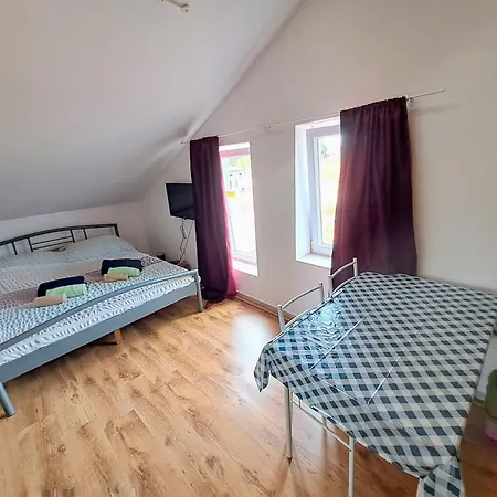 Apartment Dejan Apartment4-top Centar Pula